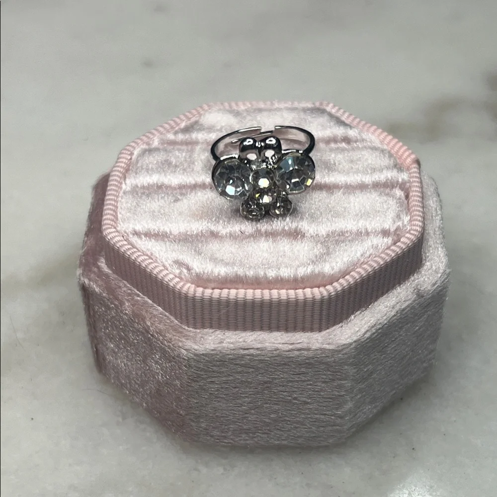 Elegant Silver Crystal Butterfly Ring